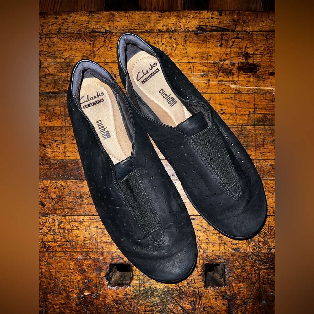 Clarks Cushion Soft Black Leather Loafers 8W